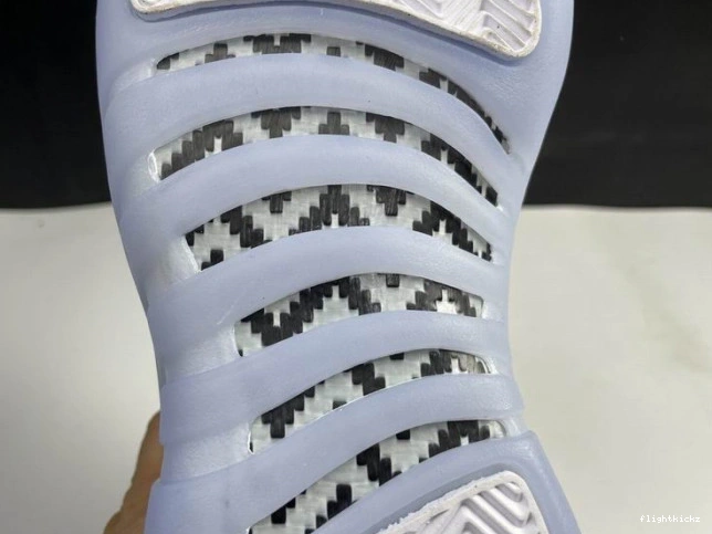 LOW 12 DB0733-190 (2021) JORDAN AIR EASTER RETRO 1215